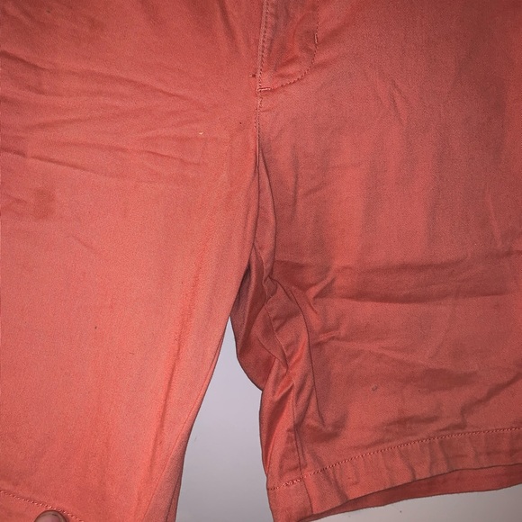Men’s Size 32 Salmon Colored Flat Front Shorts - Picture 5 of 12